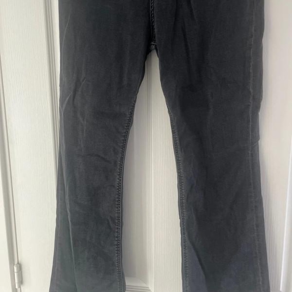 Slim flare jeans